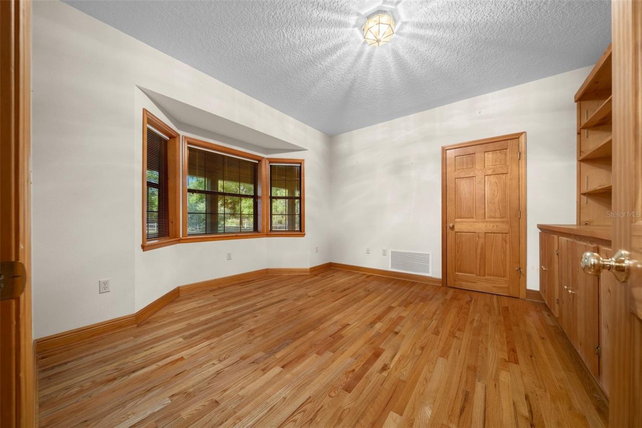 39636 Carolina Avenue, Lady Lake, FL 32159 Photo