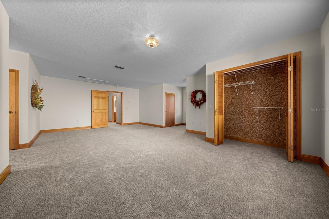 39636 Carolina Avenue, Lady Lake, FL 32159 Photo