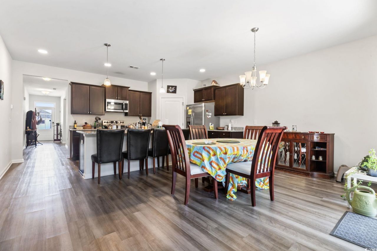 2848 Ophelia Way Photo 8