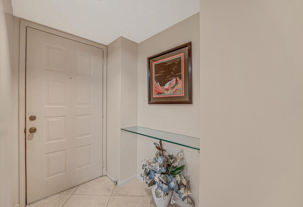 7301 Amberly Lane, Unit 407, Delray Beach, FL 33446 Photo