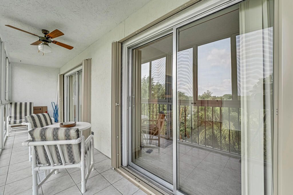 7301 Amberly Lane, Unit 407, Delray Beach, FL 33446 Photo