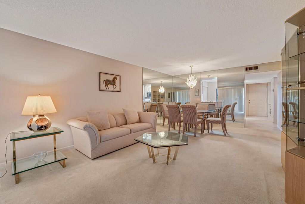 7301 Amberly Lane, Unit 407, Delray Beach, FL 33446 Photo