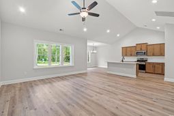 198 Ford Rd. photo 4