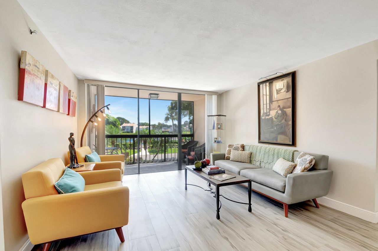 1523 Bridgewood Drive, Boca Raton, FL 33434 Photo