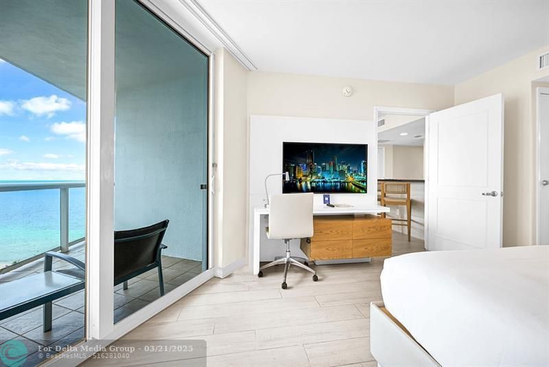 505 N Ft Lauderdale Bch Boulevard, Unit 2006, Fort Lauderdale, FL 33304 Photo