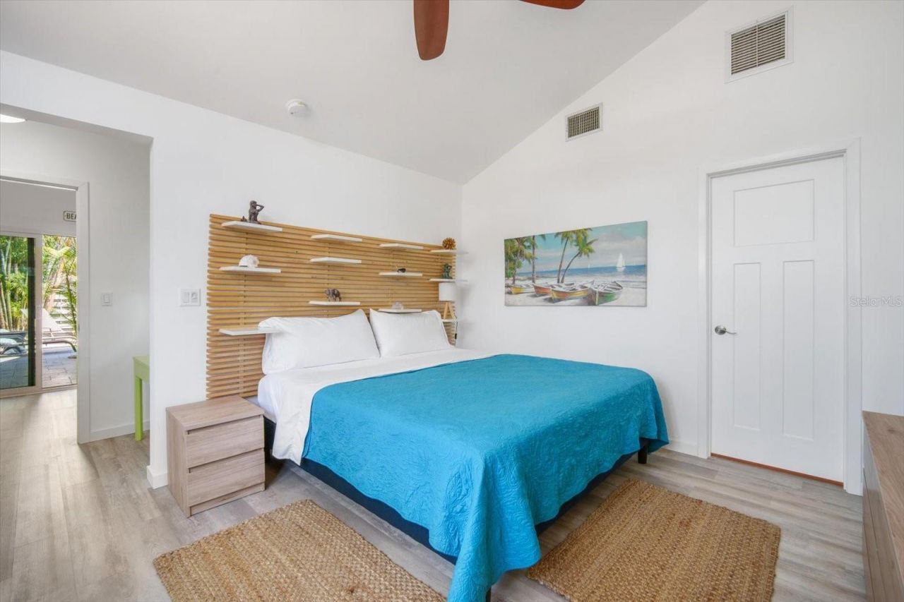 402 71st Street, Holmes Beach, FL 34217 Photo