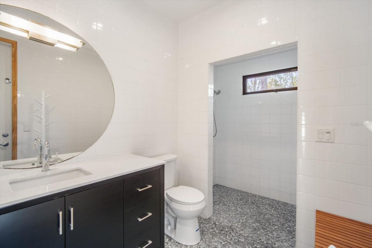 402 71st Street, Holmes Beach, FL 34217 Photo