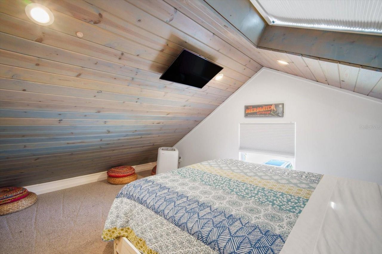 402 71st Street, Holmes Beach, FL 34217 Photo