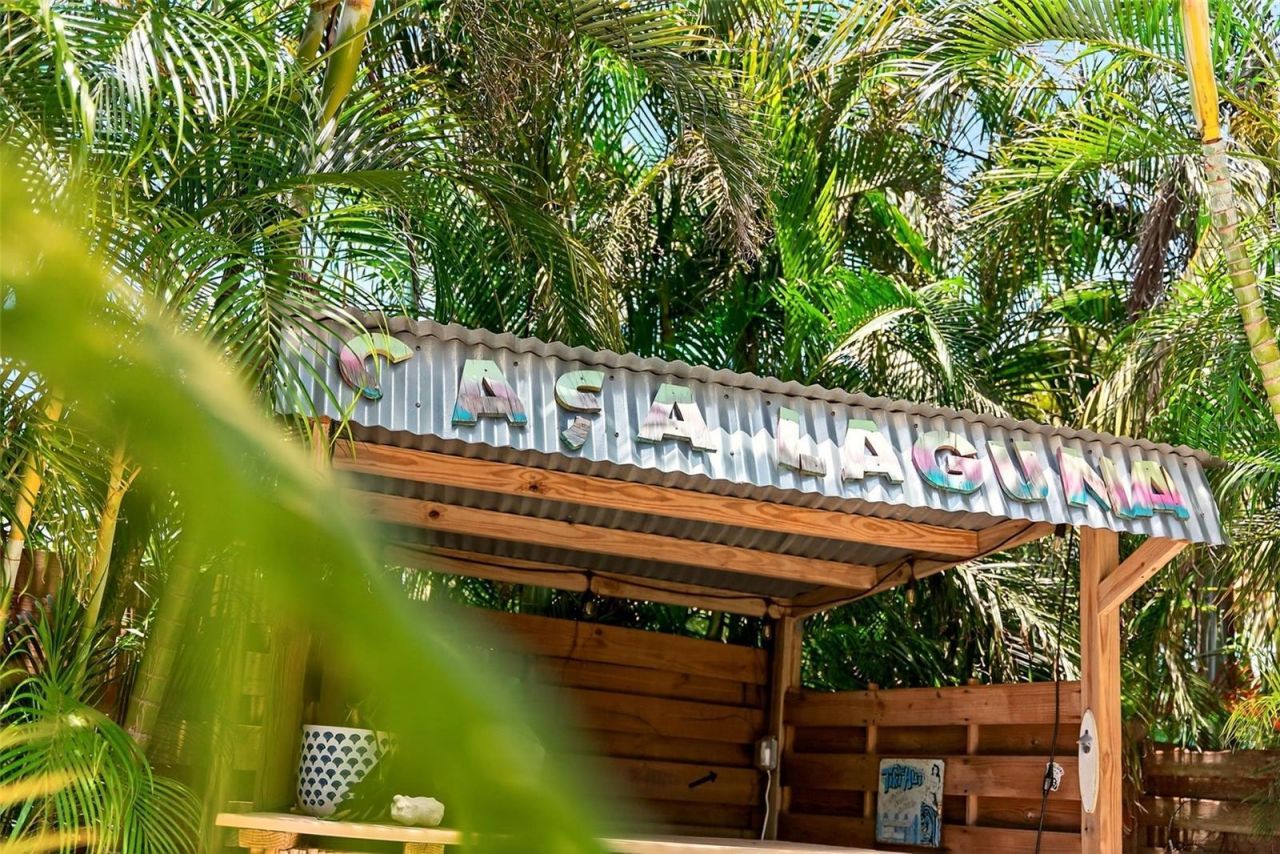 402 71st Street, Holmes Beach, FL 34217 Photo