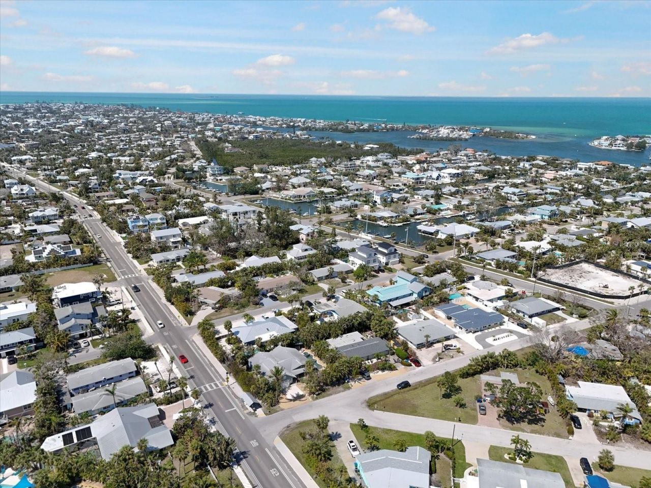 402 71st Street, Holmes Beach, FL 34217 Photo