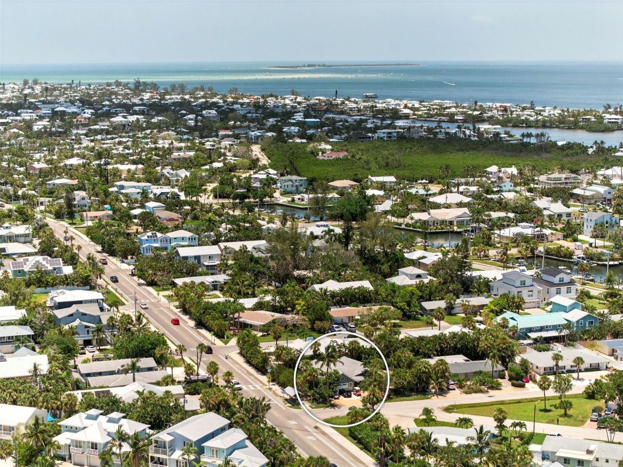 402 71st Street, Holmes Beach, FL 34217 Photo