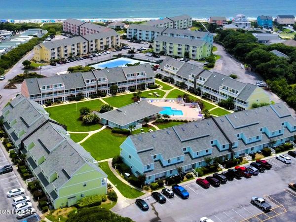 9201 Coast Guard Road, Unit H210, Emerald Isle, NC 28594