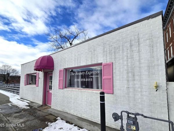 85 N Main Street, Mechanicville, NY 12118