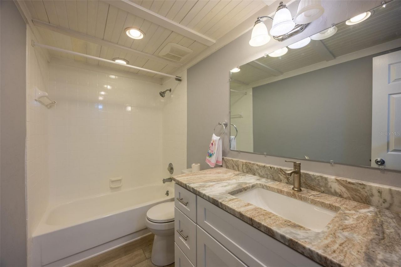 4012 SE 19th Avenue, Unit 103, Cape Coral, FL 33904 Photo