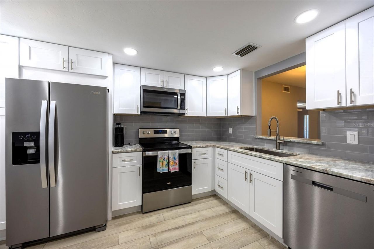 4012 SE 19th Avenue, Unit 103, Cape Coral, FL 33904 Photo