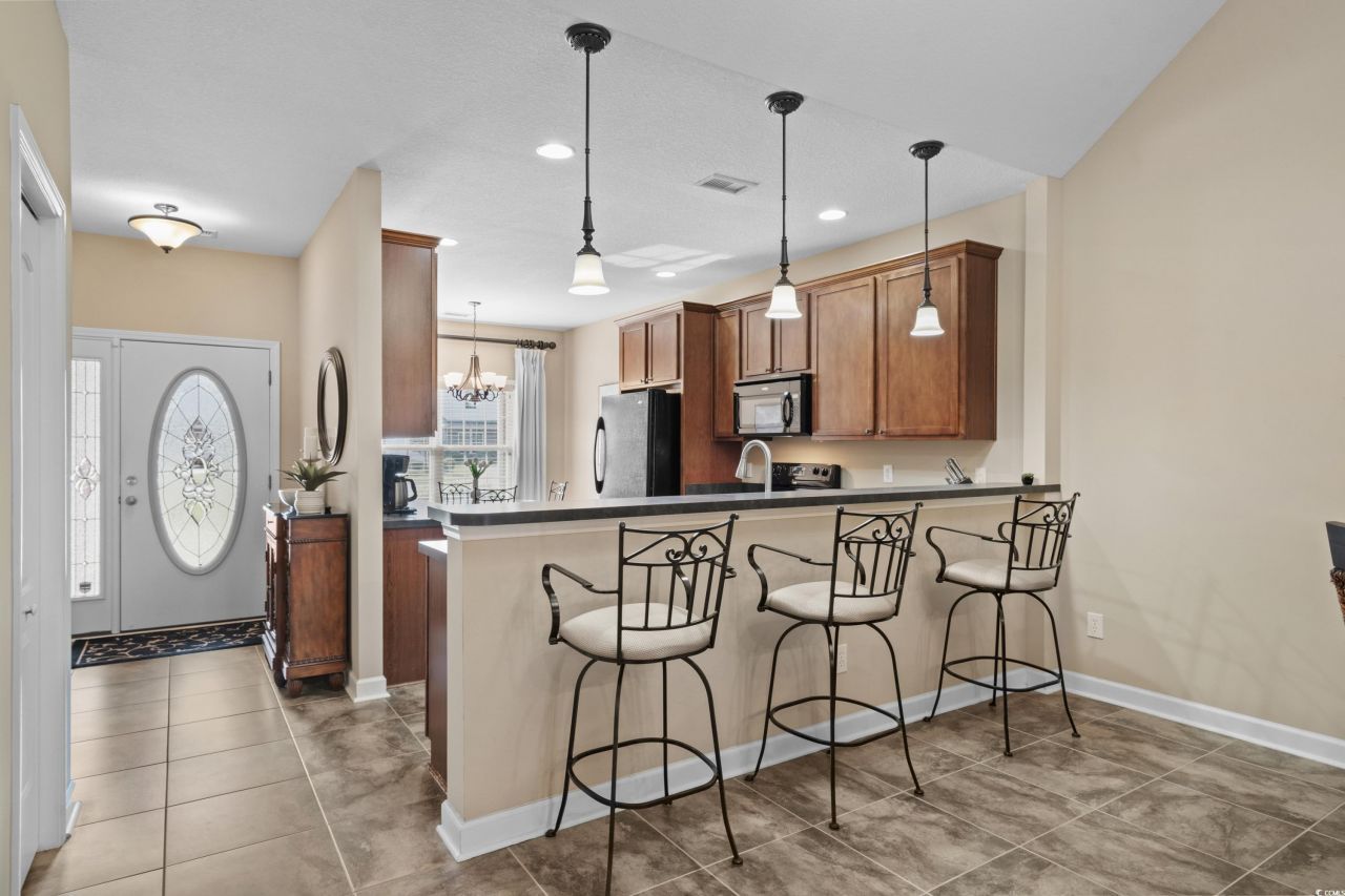 822 Foxtail Dr. Photo 10