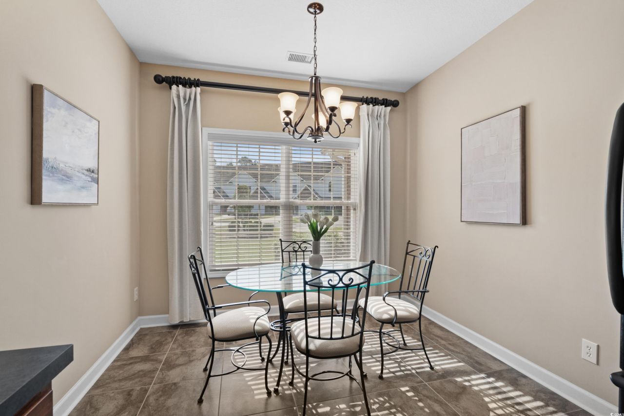 822 Foxtail Dr. Photo 13