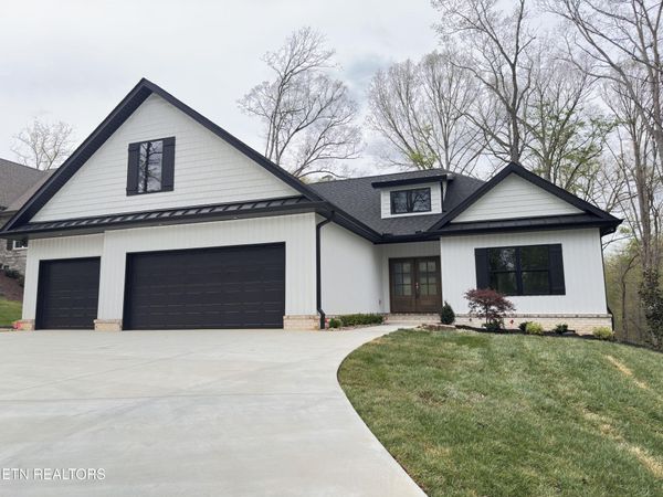 301 Seminole Trace, Loudon, TN 37774