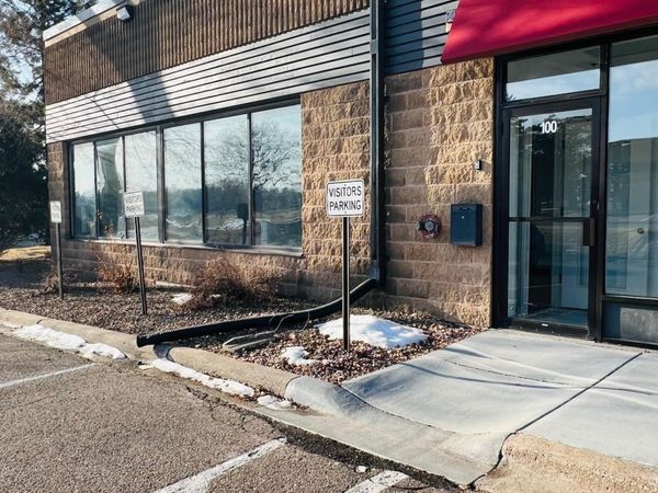 1890 Wooddale Drive, Unit Suite 100, Woodbury, MN 55125