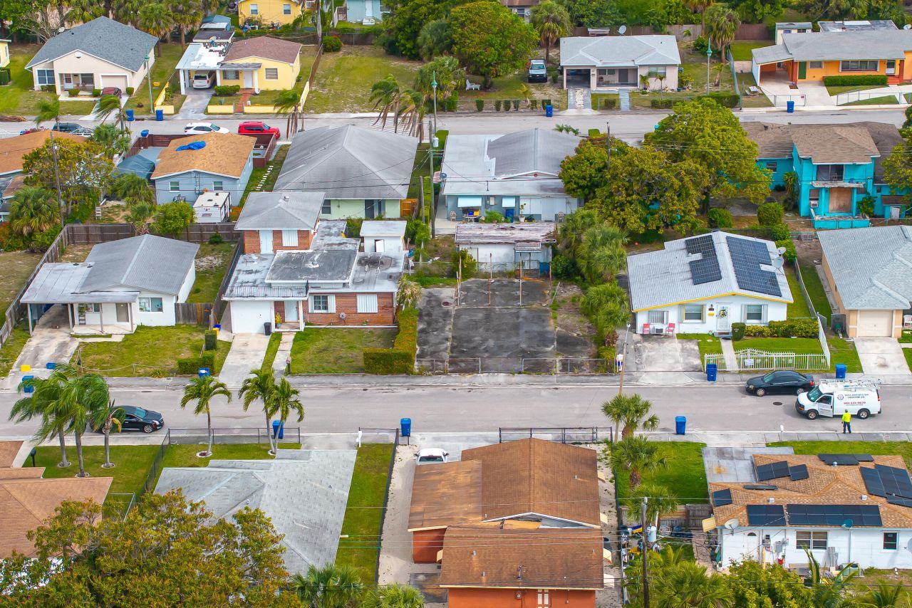 W W 3rd Street, Riviera Beach, FL 33404 Photo