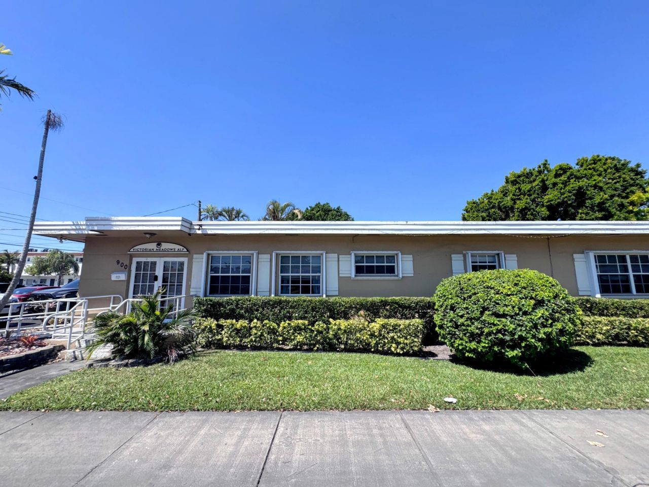 900 N 24th Avenue, Hollywood, FL 33020 Photo