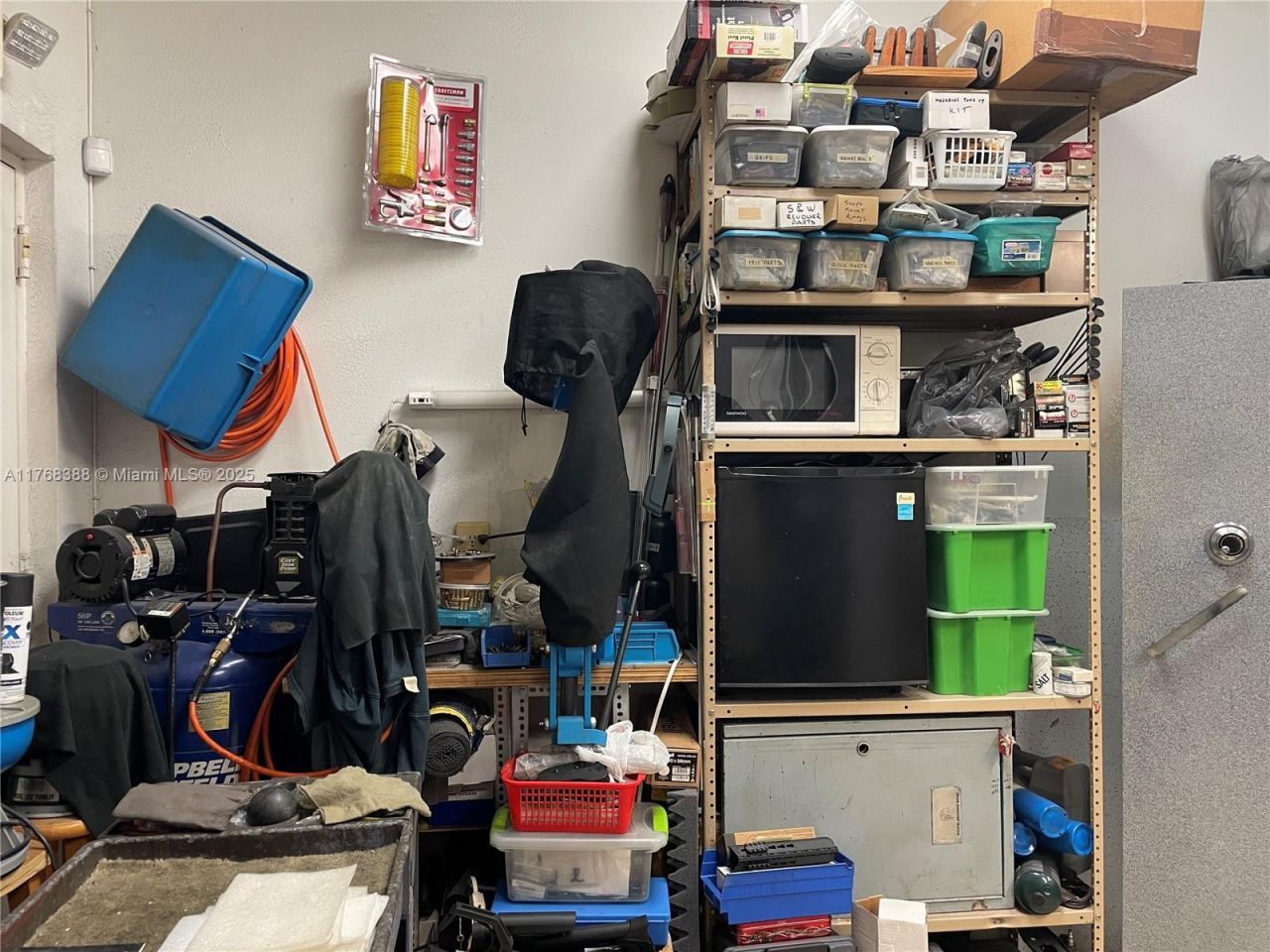 2005 W 62nd St, Hialeah, FL 33016 Photo