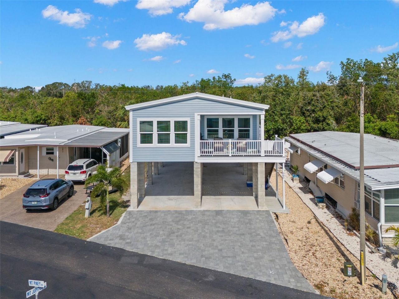 362 Shoreland Drive, Fort Myers, FL 33905 Photo