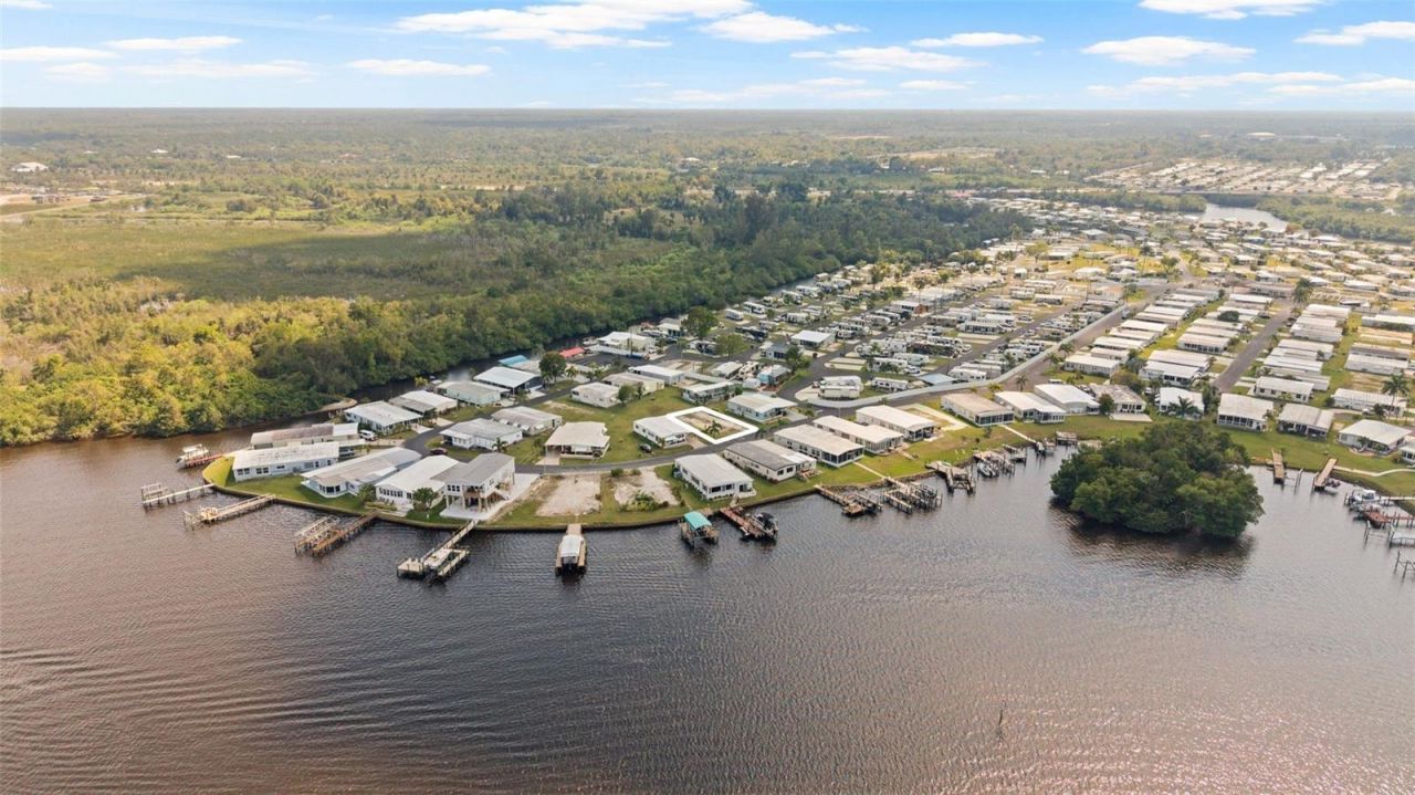 362 Shoreland Drive, Fort Myers, FL 33905 Photo
