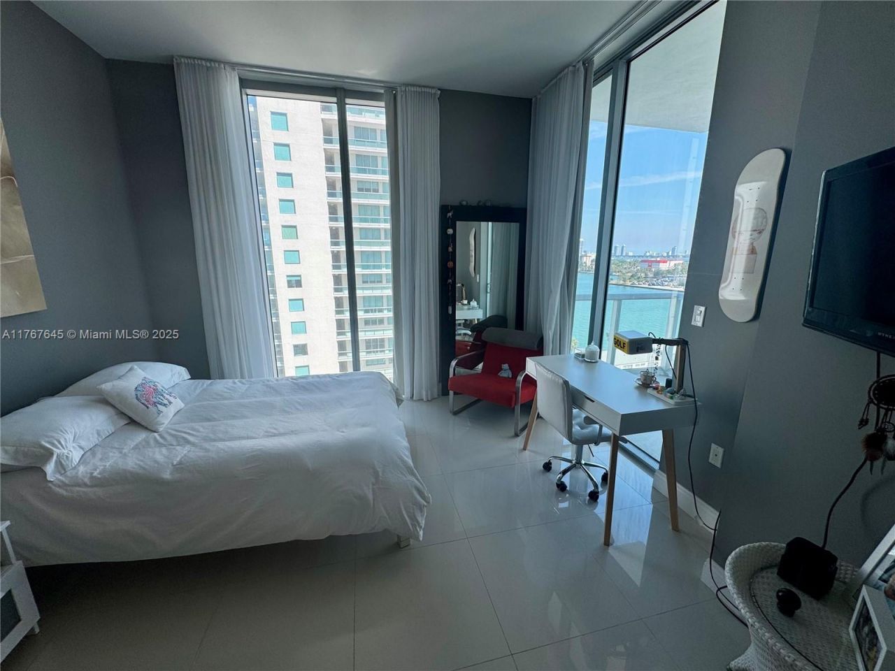 7930 East Dr, Unit 1008, North Bay Village, FL 33141 Photo