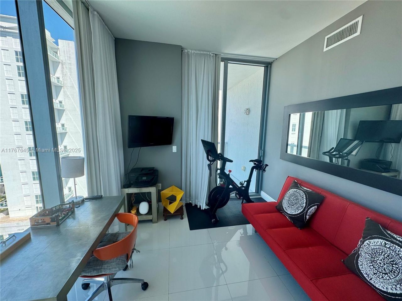 7930 East Dr, Unit 1008, North Bay Village, FL 33141 Photo