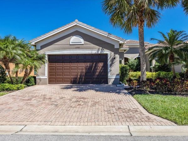 13458 Sumter Lane, Naples, FL 34109