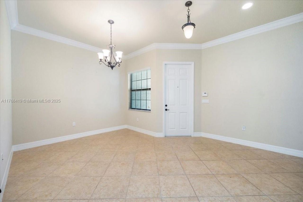 13458 Sumter Lane, Naples, FL 34109 Photo