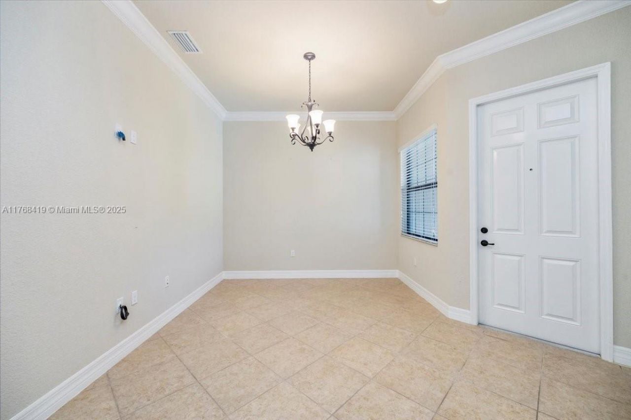 13458 Sumter Lane, Naples, FL 34109 Photo