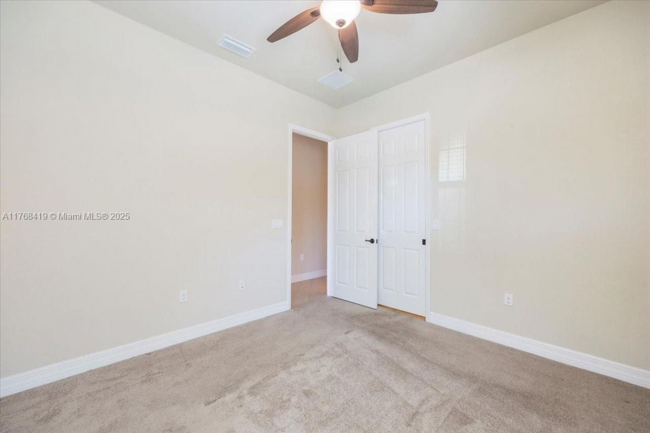 13458 Sumter Lane, Naples, FL 34109 Photo