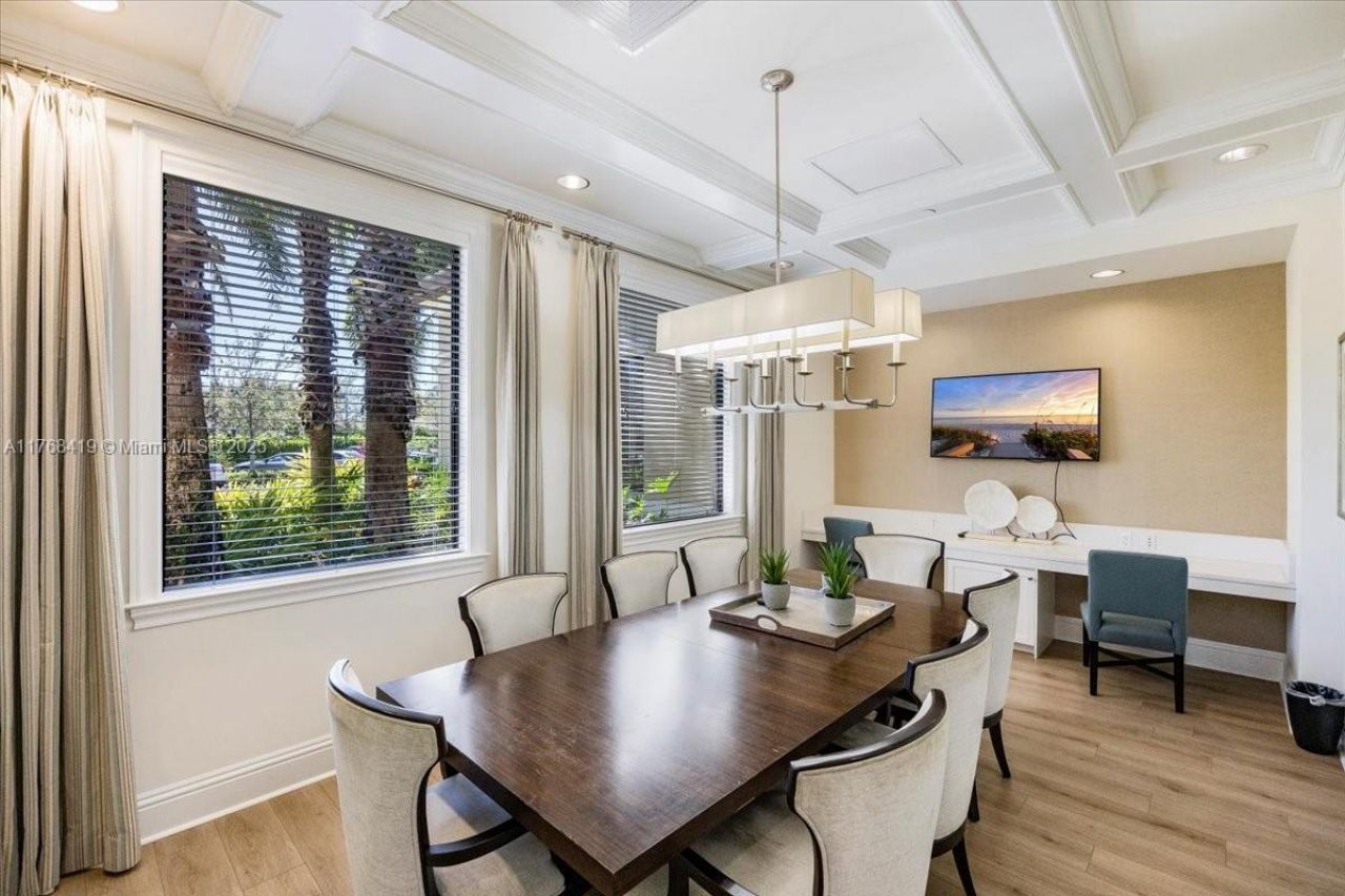 13458 Sumter Lane, Naples, FL 34109 Photo