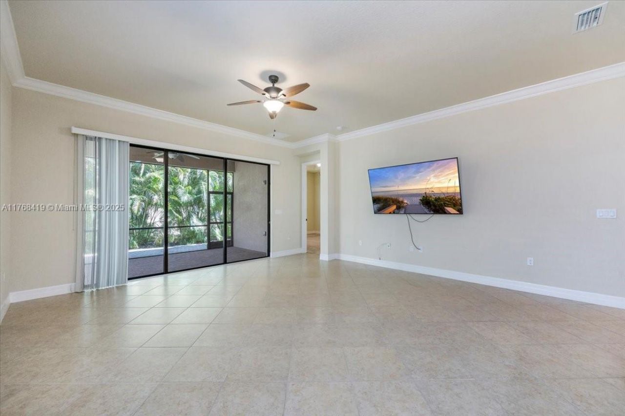 13458 Sumter Lane, Naples, FL 34109 Photo