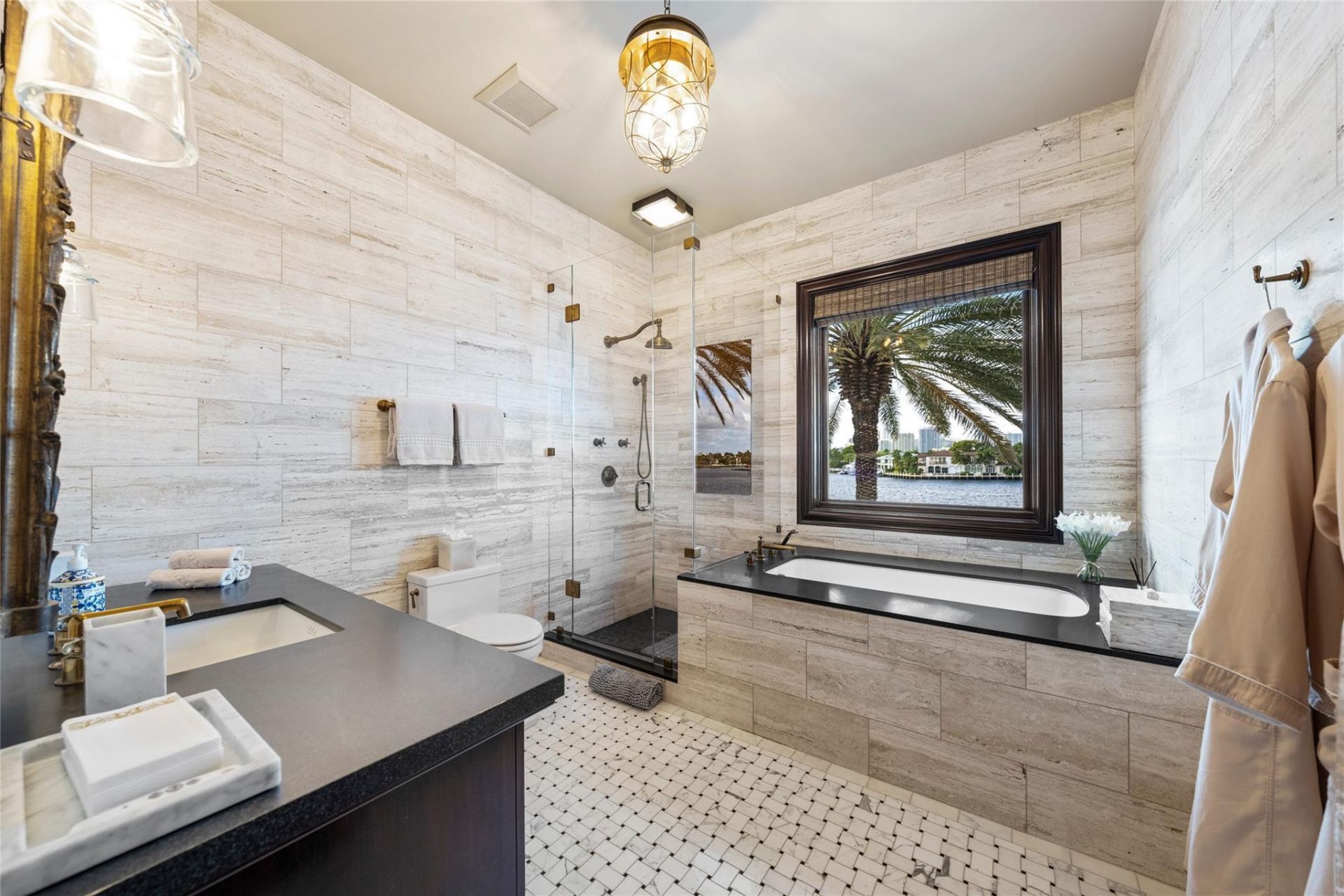 1 Isla Bahia Drive, Fort Lauderdale, FL 33316 Photo