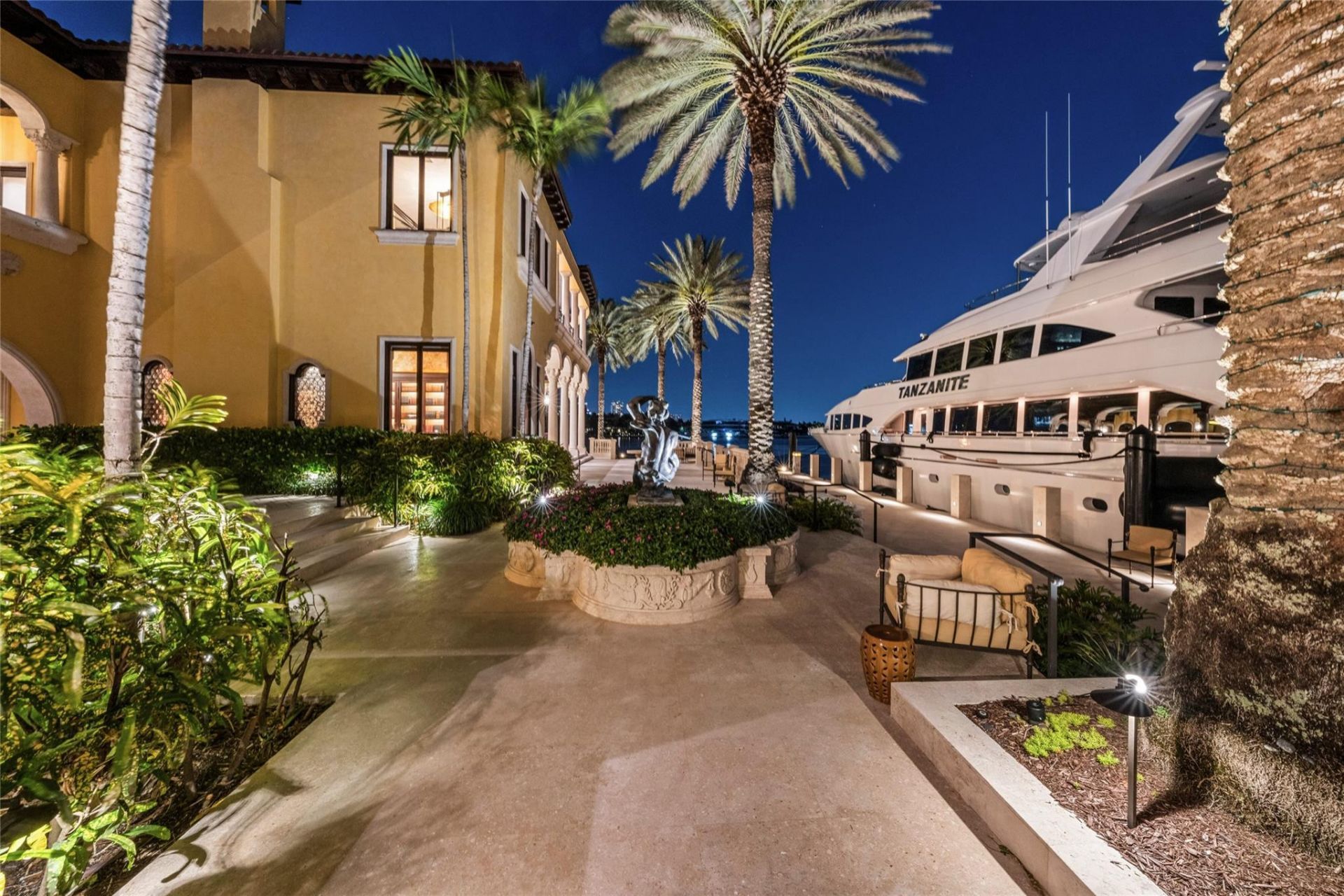 1 Isla Bahia Drive, Fort Lauderdale, FL 33316 Photo