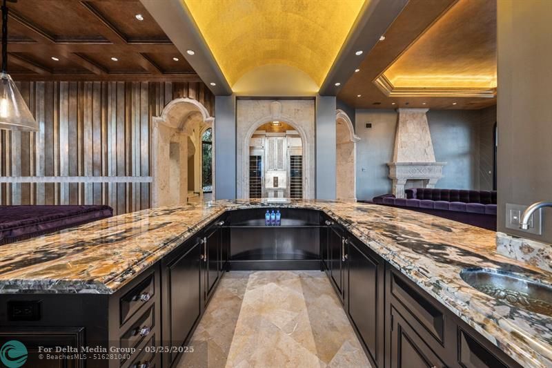 1 Isla Bahia Dr, Fort Lauderdale, FL 33316 Photo