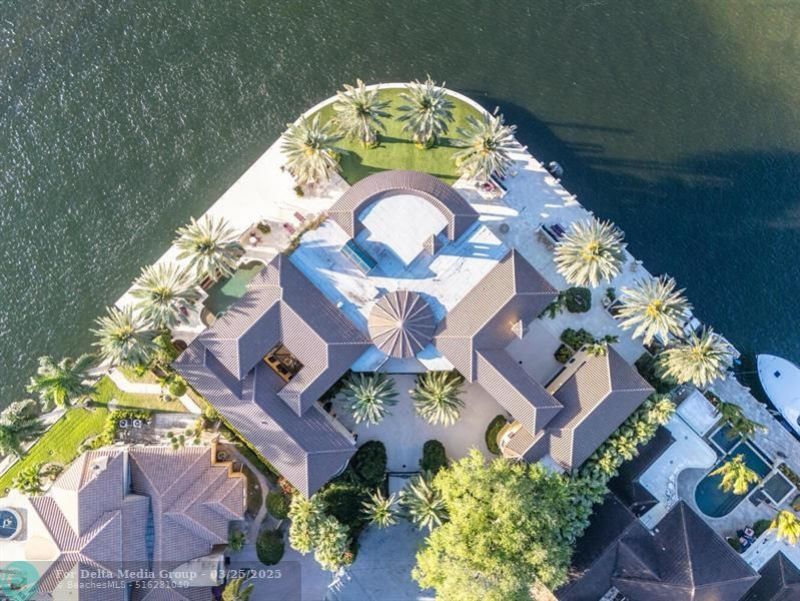 1 Isla Bahia Dr, Fort Lauderdale, FL 33316 Photo