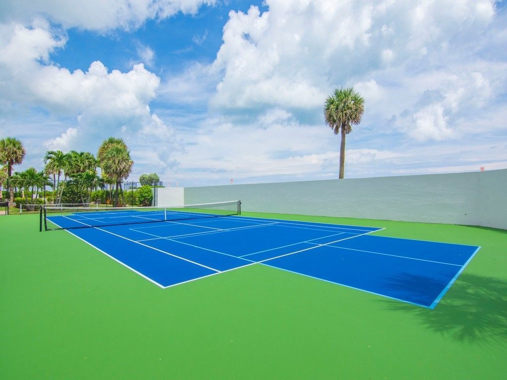 4141 Ocean Drive, Unit 401, Vero Beach, FL 32963 Photo
