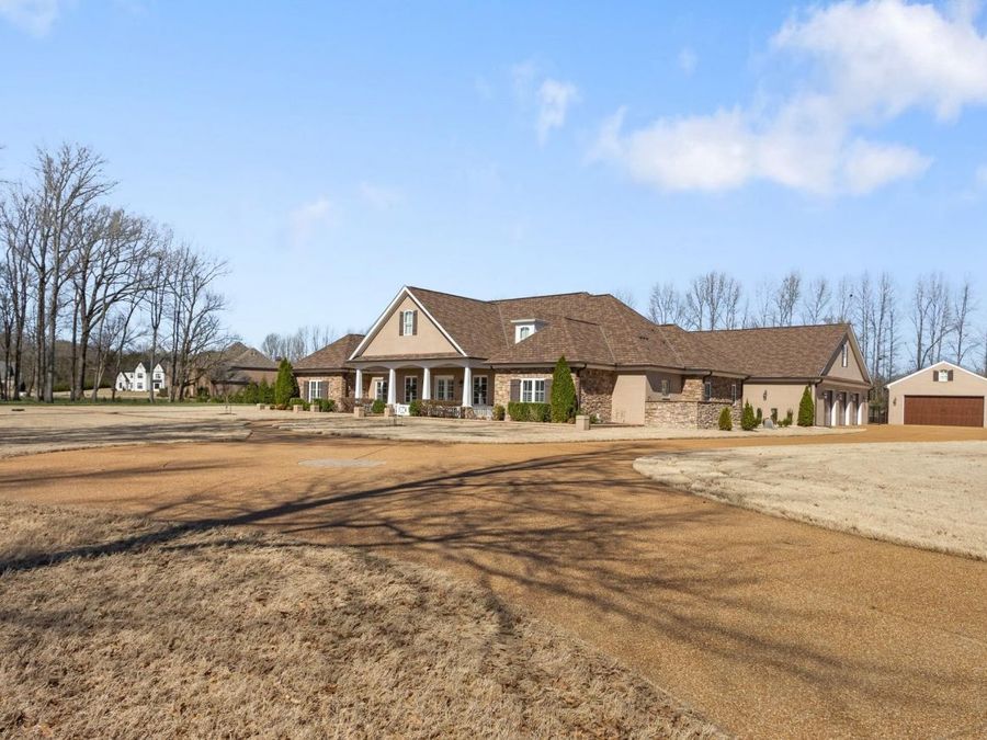 Property Image 8