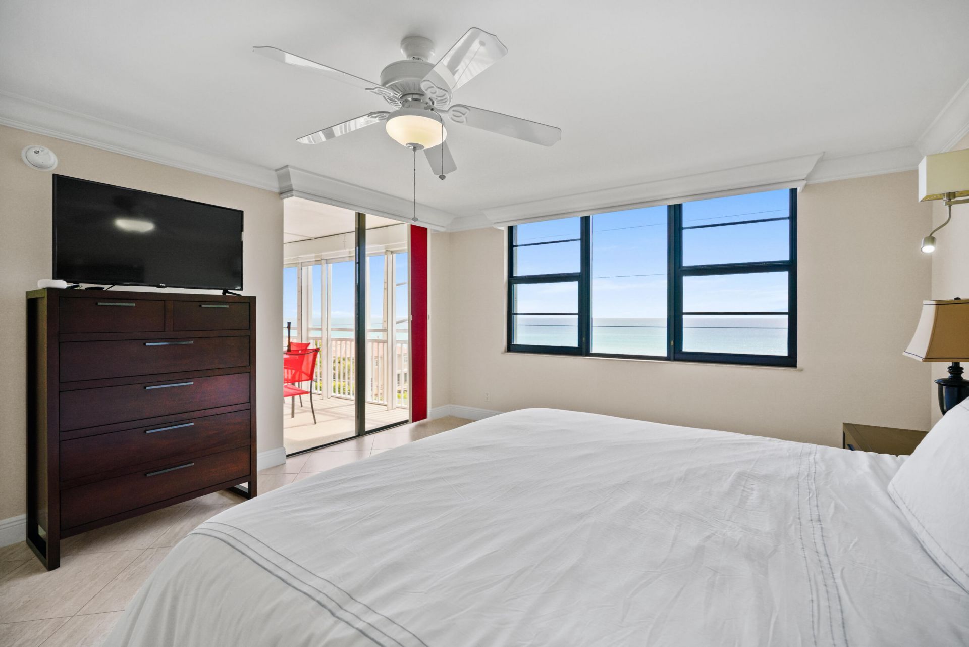 911 Ocean Drive, Unit 506, Juno Beach, FL 33408 Photo