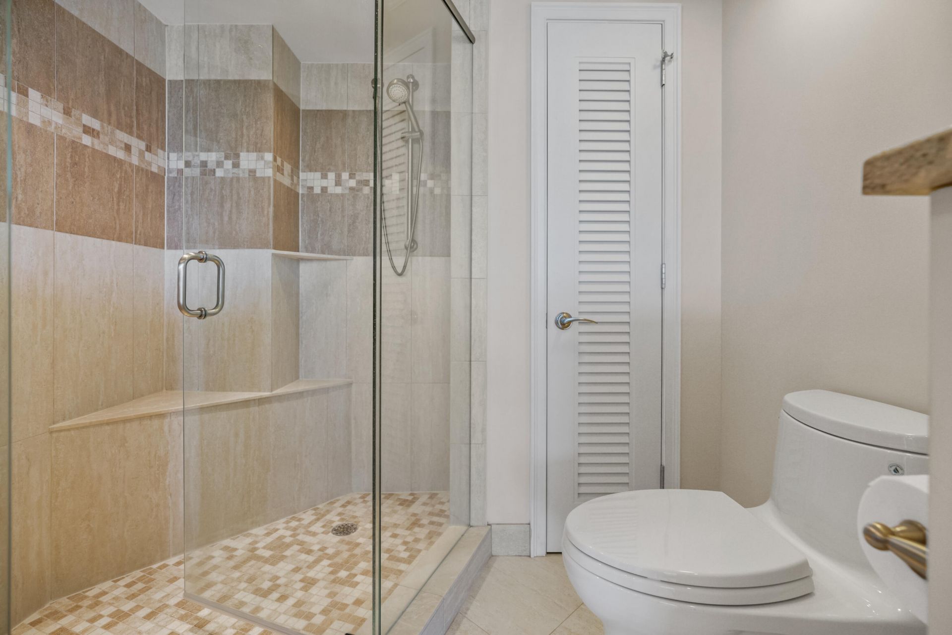 911 Ocean Drive, Unit 506, Juno Beach, FL 33408 Photo