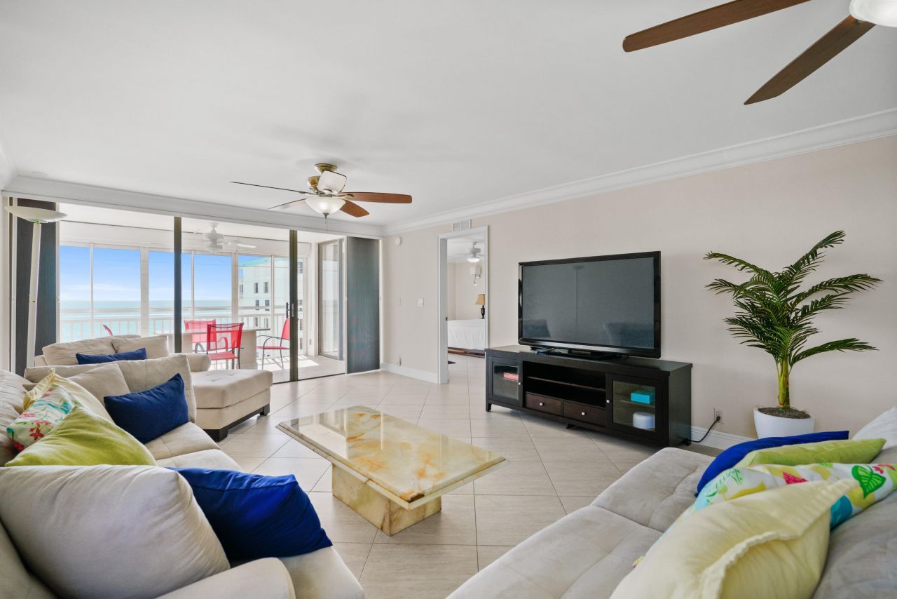 911 Ocean Drive, Unit 506, Juno Beach, FL 33408 Photo