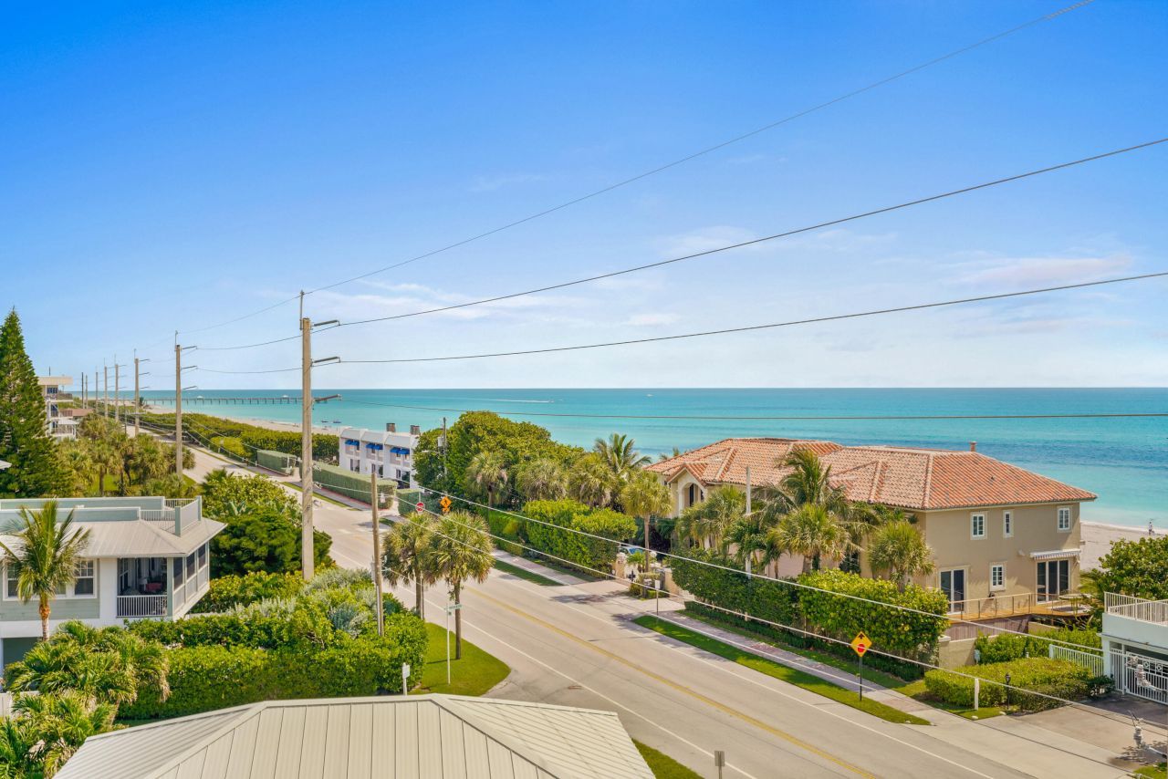 911 Ocean Drive, Unit 506, Juno Beach, FL 33408 Photo