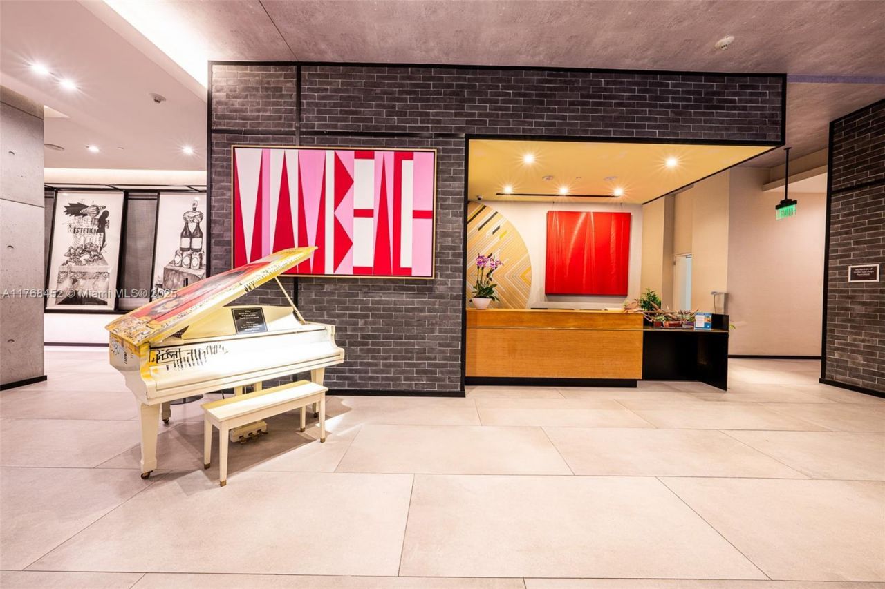 121 NE 34th St, Unit 2805, Miami, FL 33137 Photo