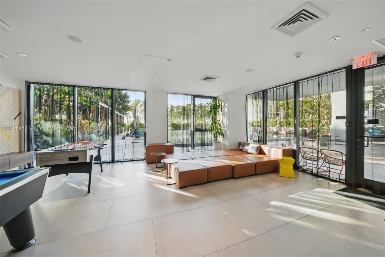 121 NE 34th St, Unit 2805, Miami, FL 33137 Photo