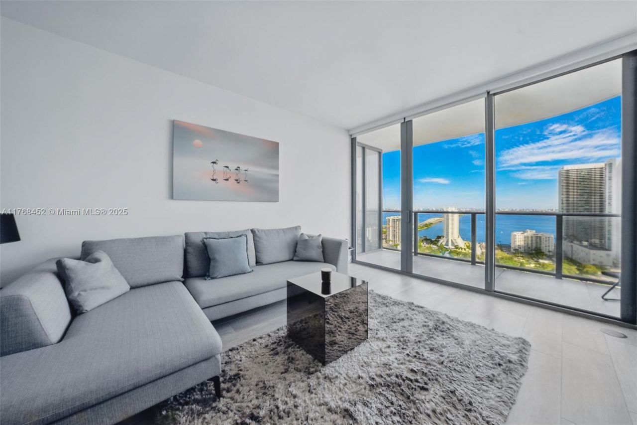 121 NE 34th St, Unit 2805, Miami, FL 33137 Photo