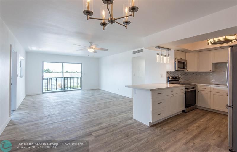 651 Pine Drive, Unit 306, Pompano Beach, FL 33060 Photo